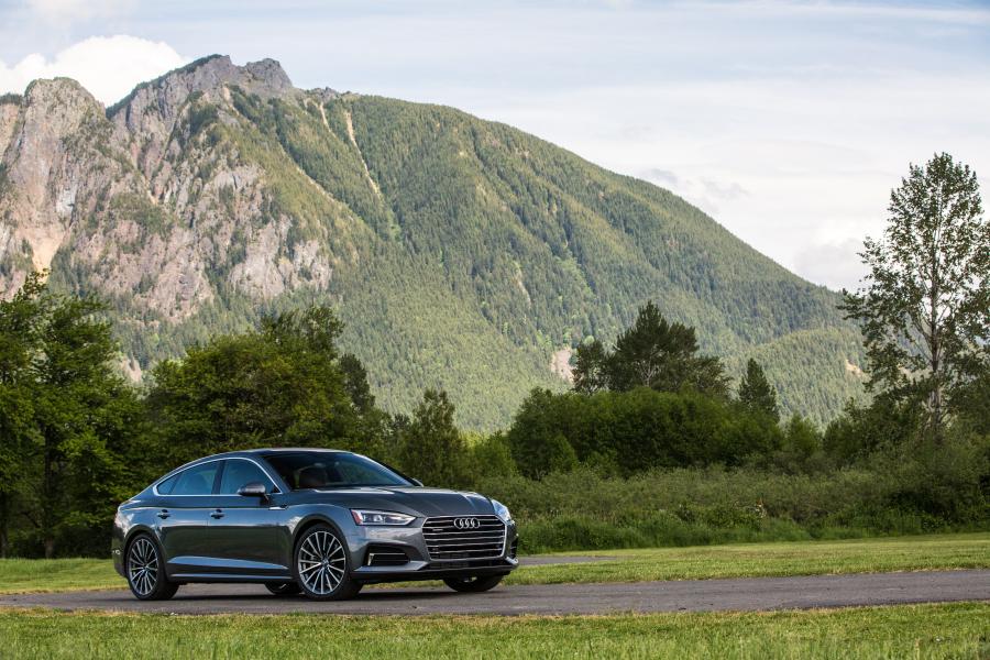  Audi A5 Sportback 2.0T Quattro 2017 года  (NA) (фото 23 из 32)